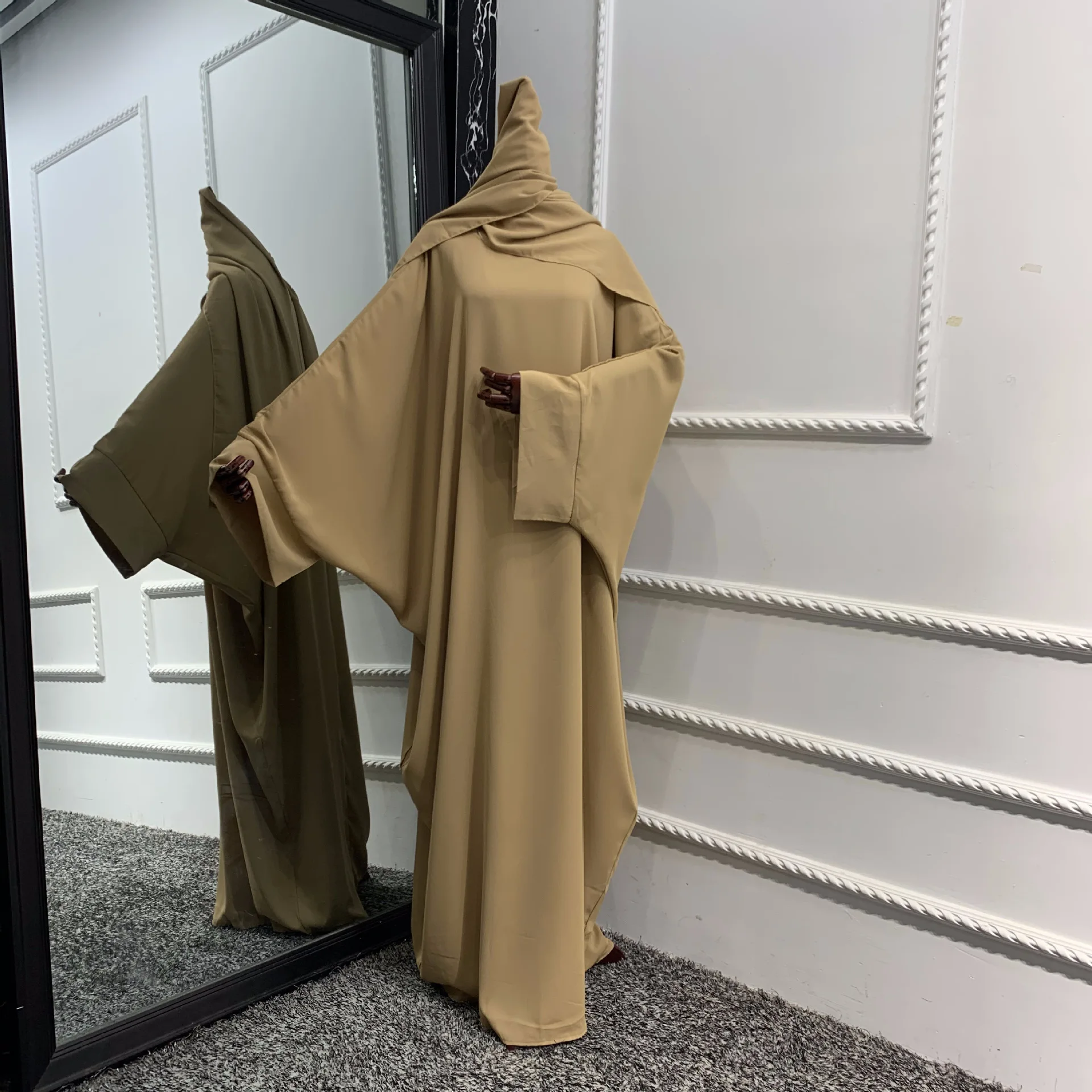 Batwing Sleeve Abaya – Modest Long Dress for Muslim Women