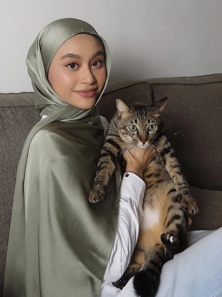 Premium Satin Crinkle Hijab – Plain Pleated Scarf for Muslim Women