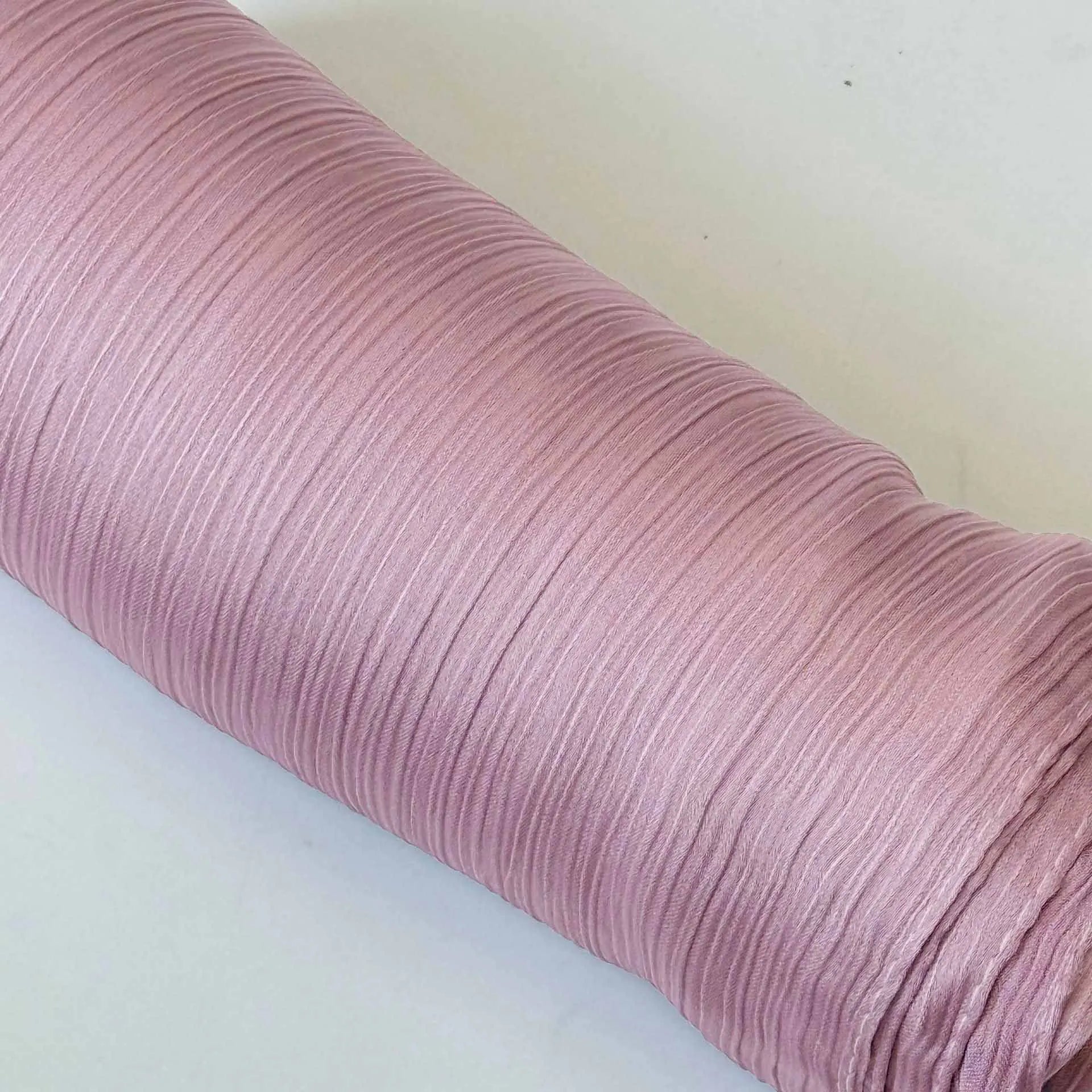 Hot Premium Satin Crinkle Hijab Scarf Chiffon Shawl Plain Muslim Women Hijabs Breathab Islam Women Turban Pleated Scarf Ramadan